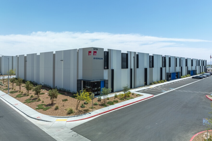 5675 North Belt, Las Vegas, NV for lease - Building Photo - Image 2 of 5