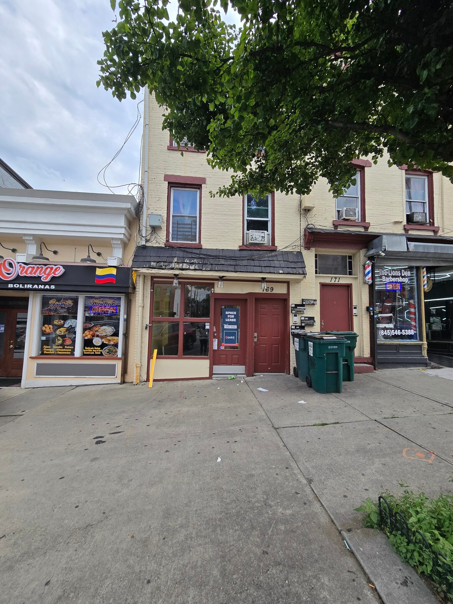 169 Broadway, Newburgh, NY à louer Photo intérieure- Image 1 de 7