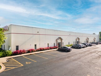 Plus de détails pour 32-50 E Montrose Dr, Romeoville, IL - Industriel à louer