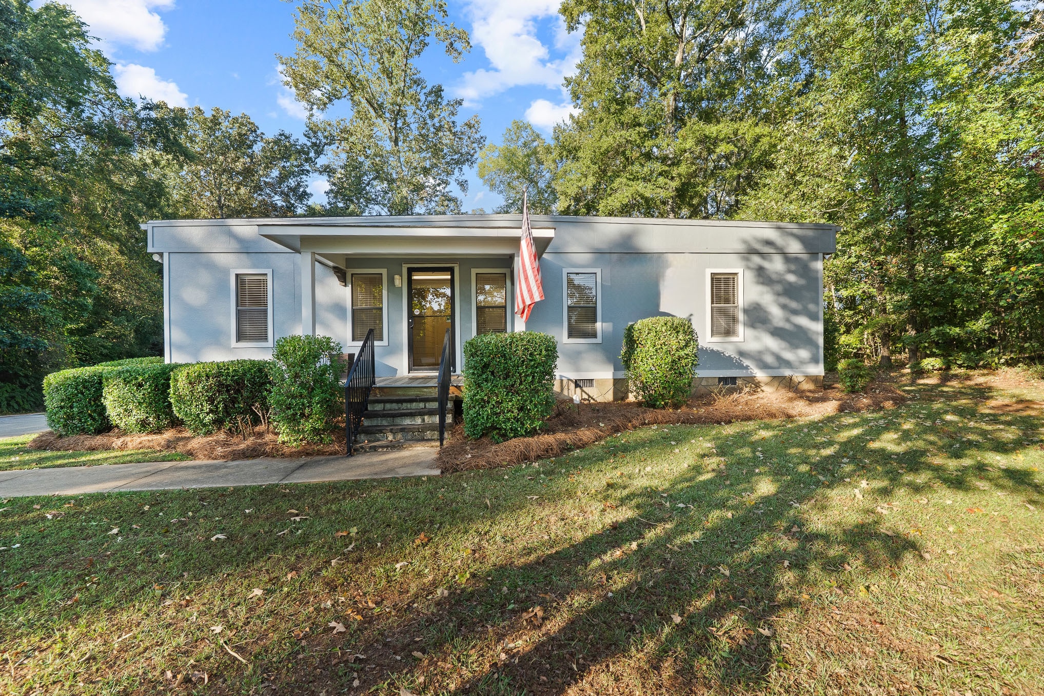 191 Sammons Industrial Pky, Eatonton, GA for lease Building Photo- Image 1 of 6