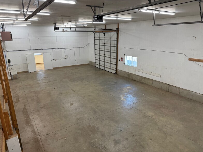 5408 N Freya St, Spokane, WA à louer - Photo du bâtiment - Image 2 de 5