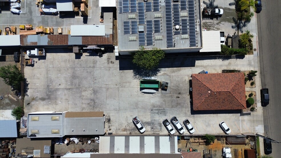 10540 Kenney St, Santee, CA for lease - Building Photo - Image 3 of 16