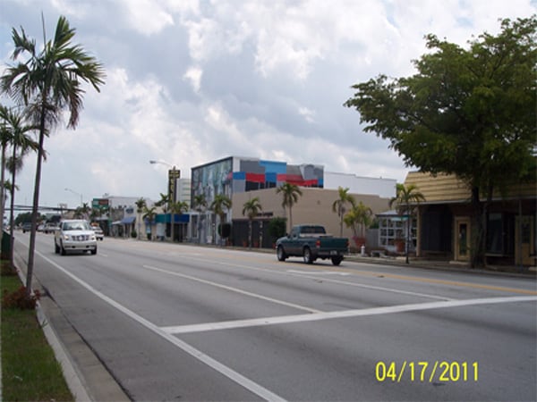 49 N Federal Hwy, Dania, FL à louer - Photo du bâtiment - Image 3 de 24