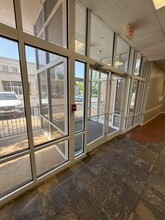 7800 Wolf Trail Cv, Germantown, TN for lease Building Photo- Image 2 of 19