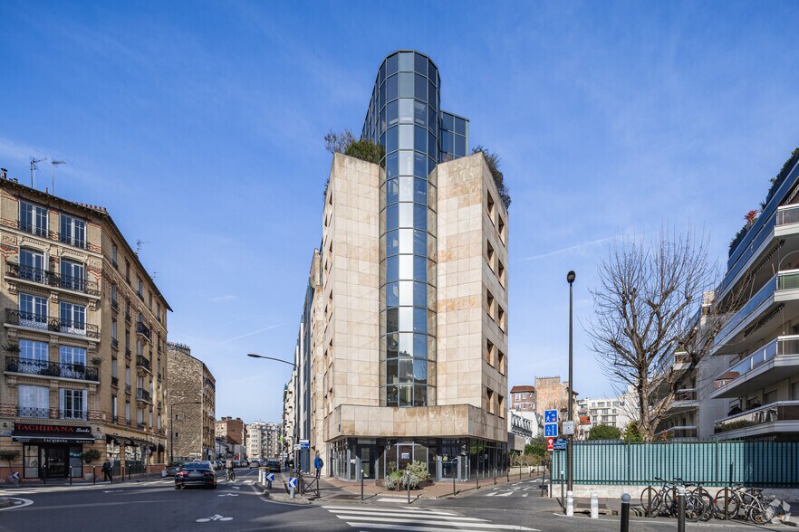 76 Boulevard De La République, Boulogne-Billancourt à louer - Photo du bâtiment - Image 2 de 22