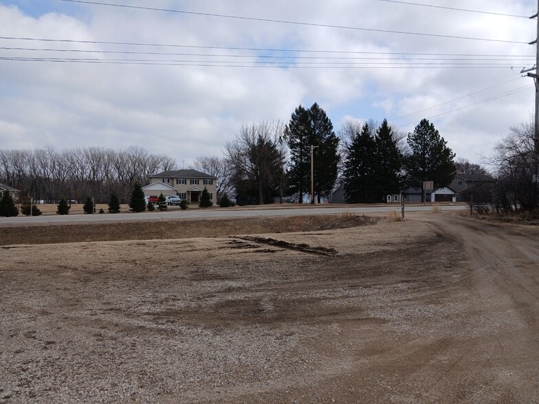 1945 Highway 86, Milford, IA for sale - Building Photo - Image 2 of 5