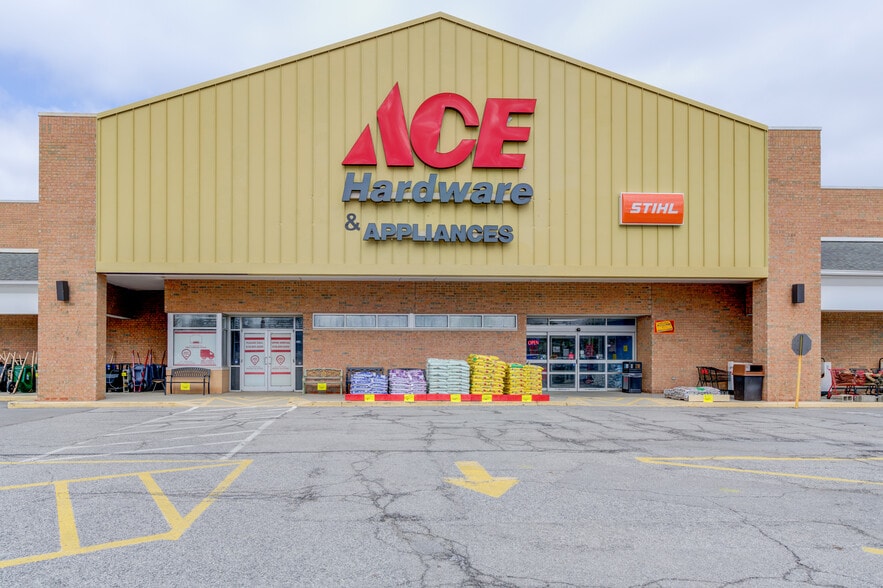 501-701 Belt Line Rd, Collinsville, IL for lease - Building Photo - Image 2 of 13