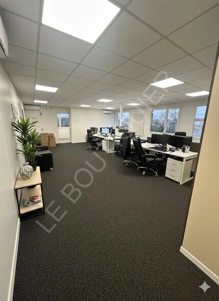 Office in Évry-Courcouronnes for sale - Interior Photo - Image 3 of 8