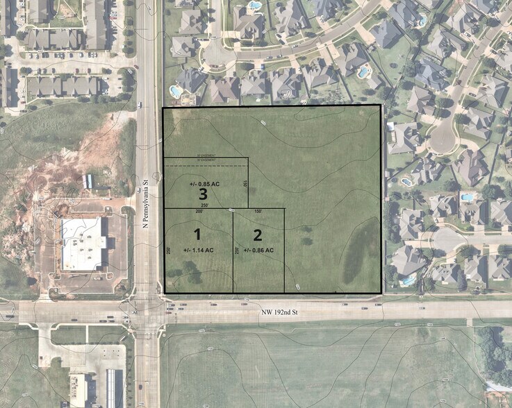 19300 Pennsylvania Avenue, Edmond, OK à vendre - Photo principale - Image 1 de 3