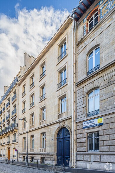 43 Rue Boissière, Paris à louer - Photo du bâtiment - Image 2 de 11