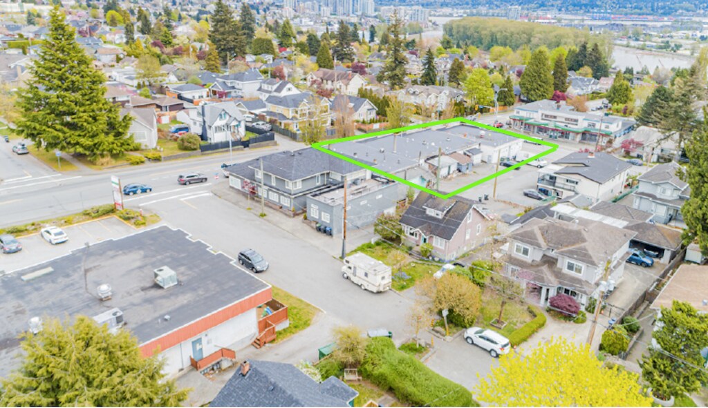 800 Twentieth St, New Westminster, BC for sale Aerial- Image 1 of 1