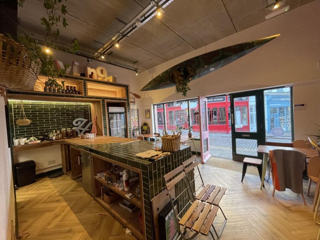 Bayle St, Folkestone for lease Interior Photo- Image 1 of 8