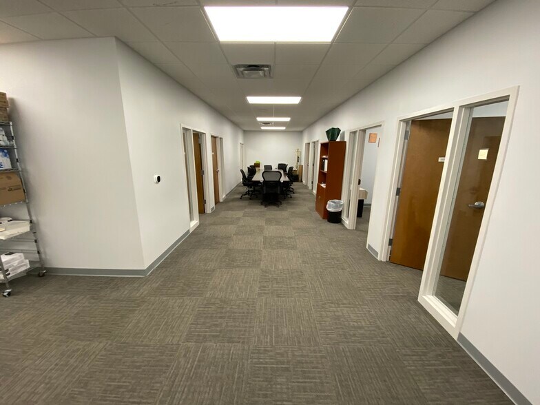 1132 Pickett Rd, Norfolk, VA à vendre - Photo intérieure - Image 3 de 10