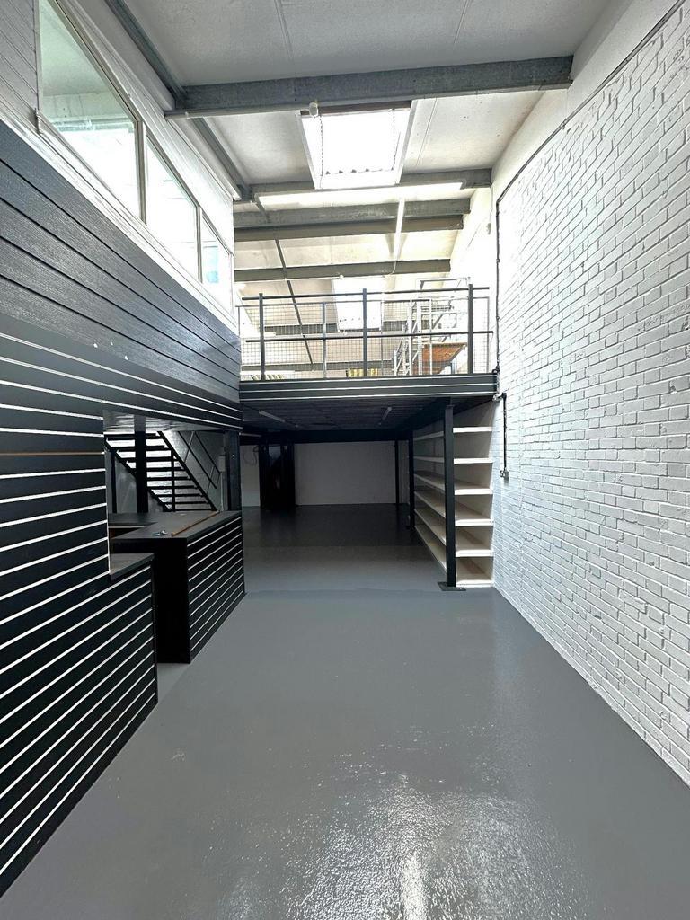 Regina Rd, Chelmsford for lease Interior Photo- Image 1 of 2