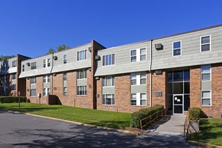 Plus de détails pour 2236 Lower Afton Rd, Saint Paul, MN - Multi-résidentiel à vendre