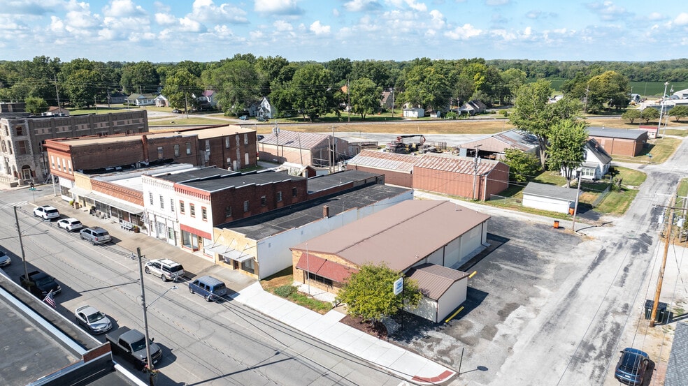 219 N Main St, Marissa, IL à vendre - Photo du bâtiment - Image 3 de 32