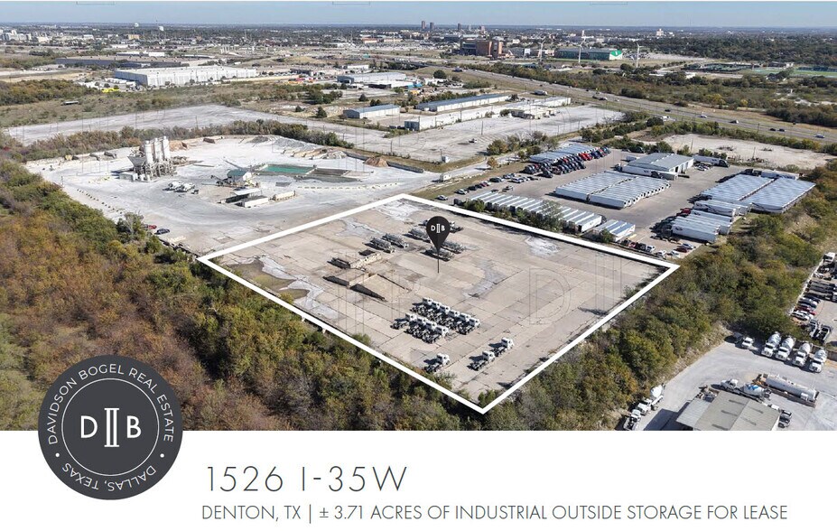 1526 I-35 W, Denton, TX à louer - Photo du bâtiment - Image 2 de 3