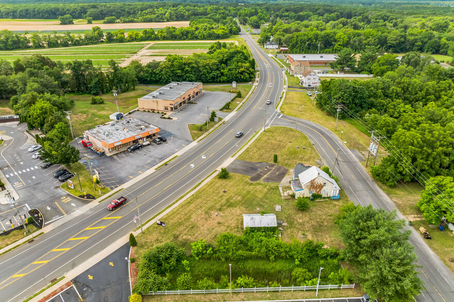 369 Delsea Dr, Malaga, NJ à louer - Photo du b timent - Image 1 de 15