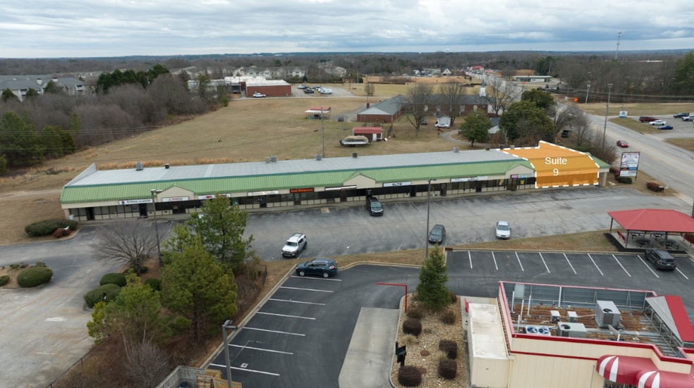 417 S Buncombe Rd, Greer, SC for lease - Building Photo - Image 1 of 9