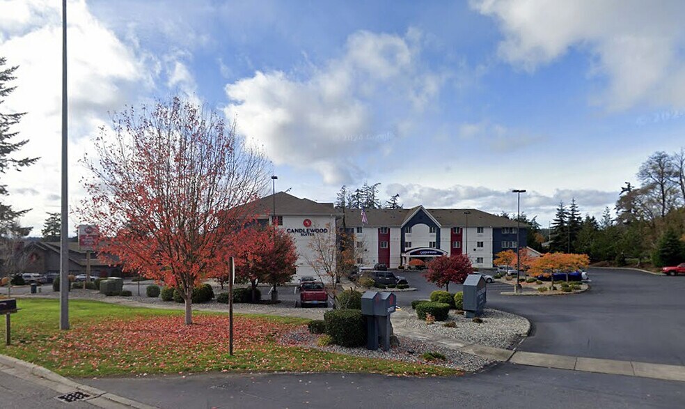 33221 State Road 20, Oak Harbor, WA à vendre - Photo du bâtiment - Image 2 de 3
