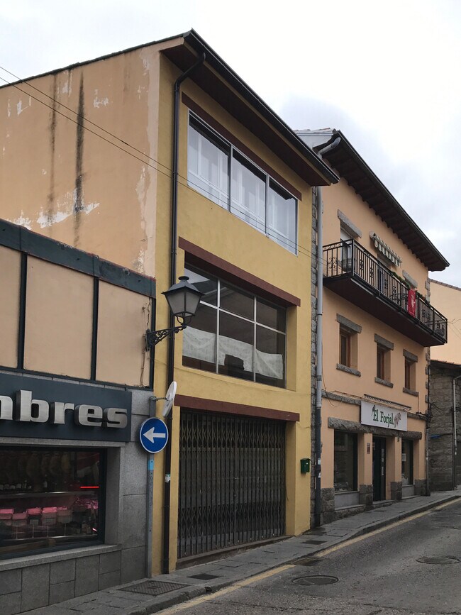More details for Calle Carmen, 13, Cercedilla - Retail for Lease