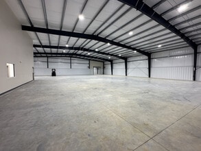 771-787 SE Summit Dr, Decatur, AL à louer Photo intérieure- Image 2 de 3