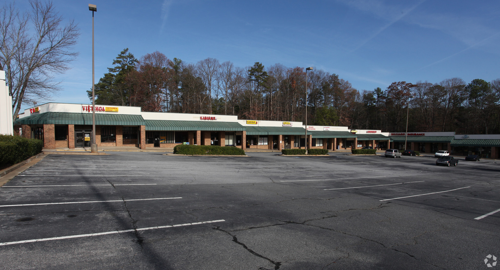 880 Indian Trail Rd NW, Lilburn, GA for sale Building Photo- Image 1 of 1