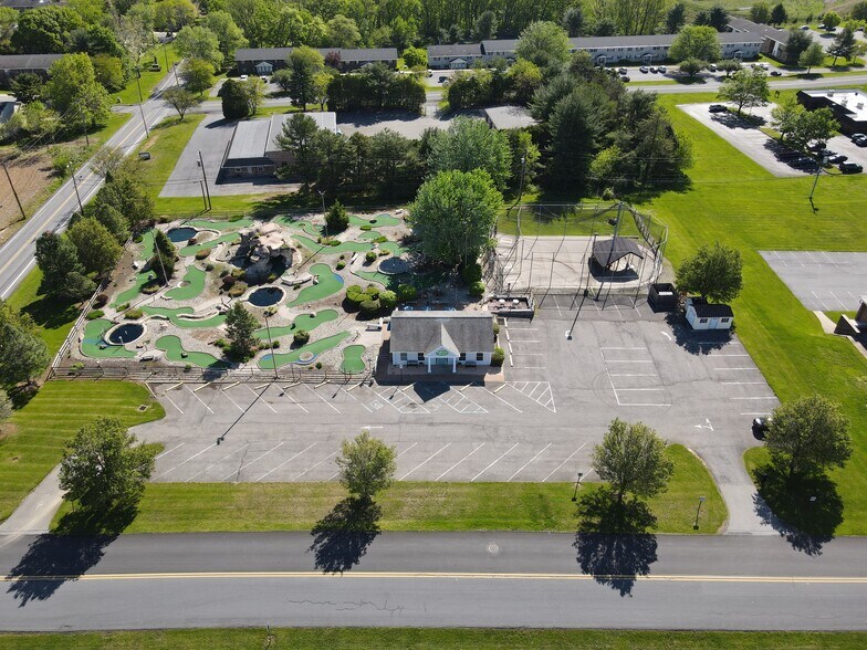 4565 Spring Hill Dr, Schnecksville, PA à vendre - Aérien - Image 2 de 24