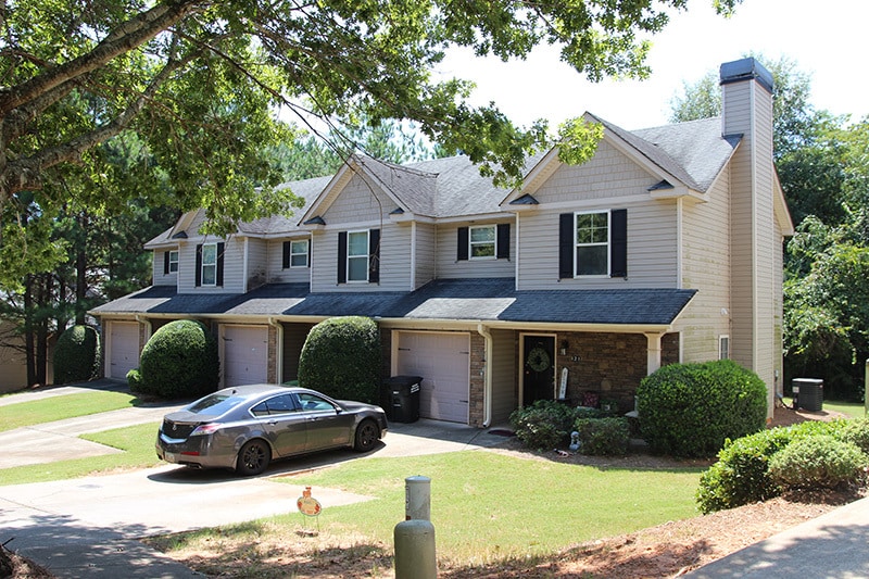 6 Townhouses Metro Atlanta, Canton GA portfolio of 6 properties for sale on LoopNet.ca - Building Photo - Image 2 of 5