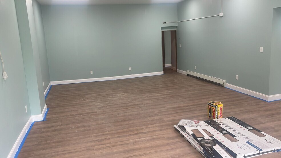 16 Peapack Rd, Far Hills, NJ à louer - Photo du bâtiment - Image 3 de 5