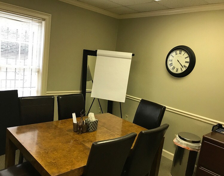 4243 Dunwoody Club Dr, Dunwoody, GA à louer - Photo intérieure - Image 2 de 5