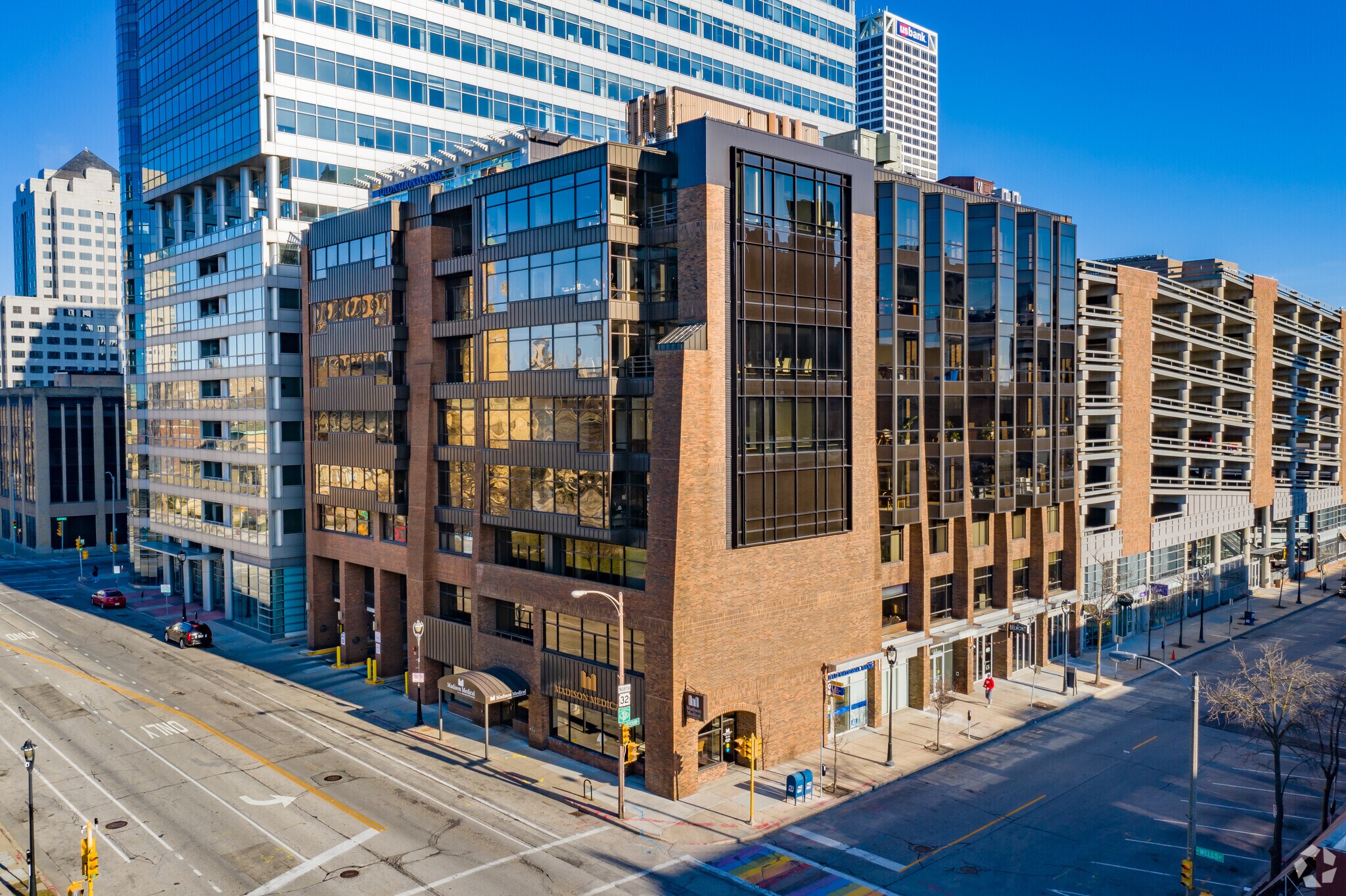 788 N Jefferson St, Milwaukee, WI for lease Building Photo- Image 1 of 6