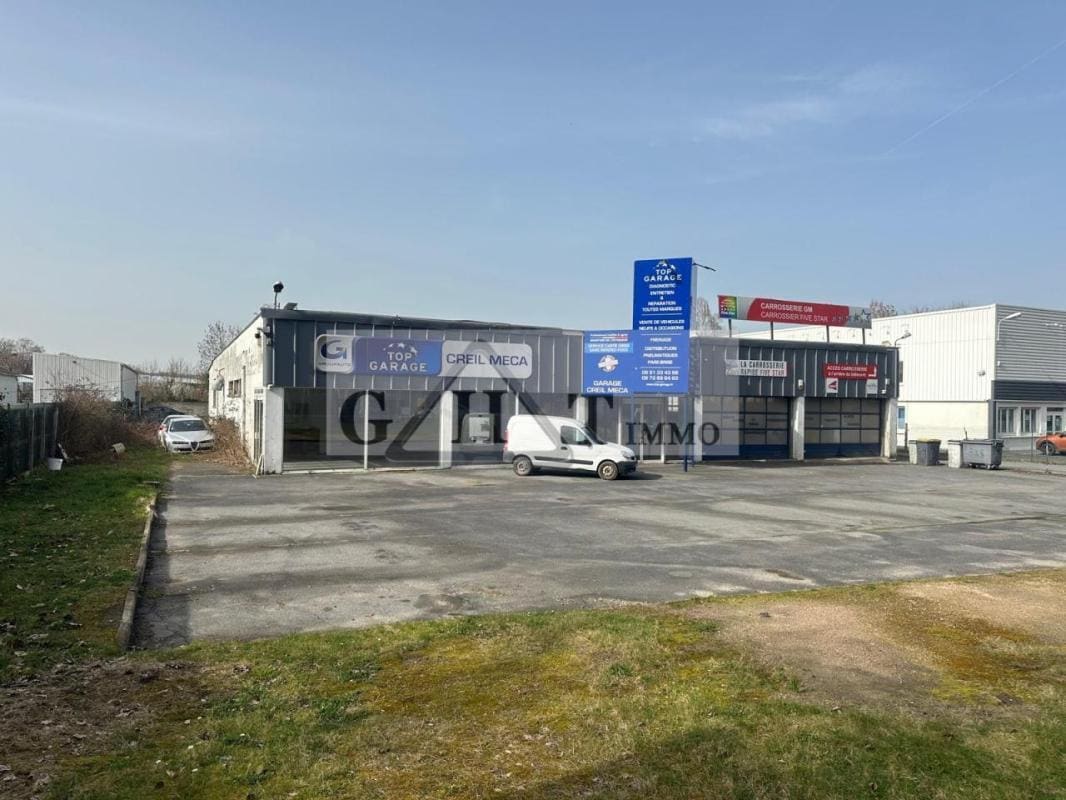 Industrial in Creil for sale Building Photo- Image 1 of 9