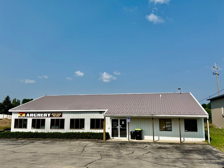 1788 S M 37, Traverse City, MI for sale - Building Photo - Image 1 of 13