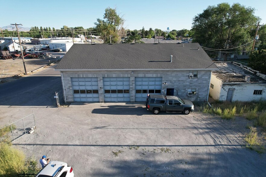 425 S Maple St, Blackfoot, ID for sale - Building Photo - Image 2 of 8