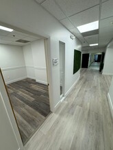 12550 Biscayne Blvd, North Miami, FL for lease Interior Photo- Image 1 of 3