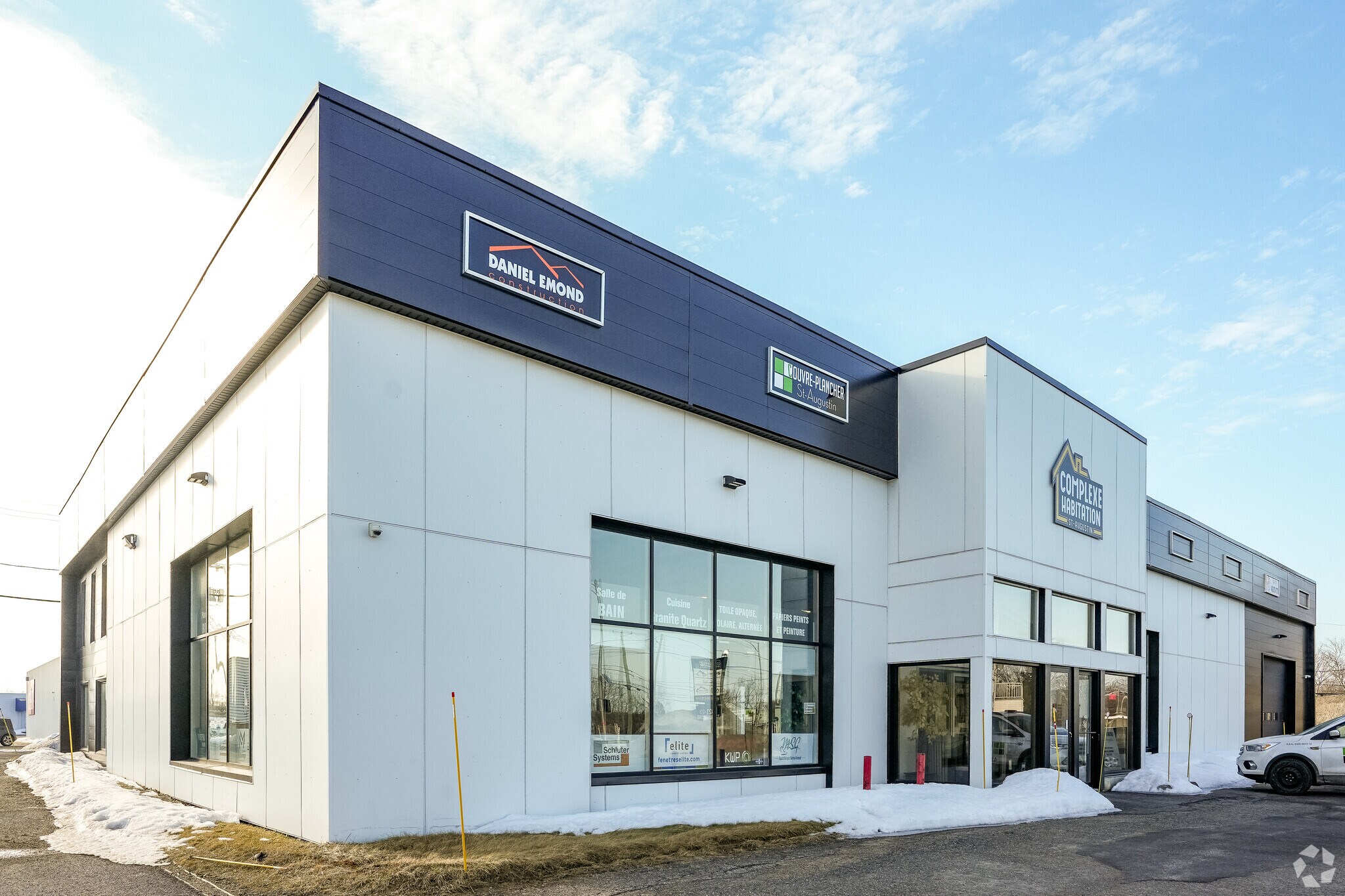 423 Rte 138, Saint-augustin-de-desmaures, QC à vendre Photo principale- Image 1 de 3