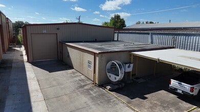 9227 Alberene Dr, Houston, TX for lease Building Photo- Image 1 of 2