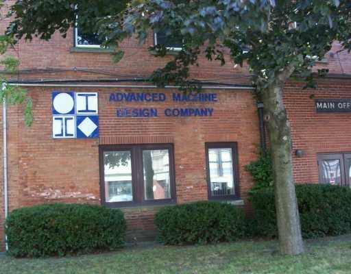 25 Roberts Ave, Buffalo, NY à louer - Photo du bâtiment - Image 2 de 4