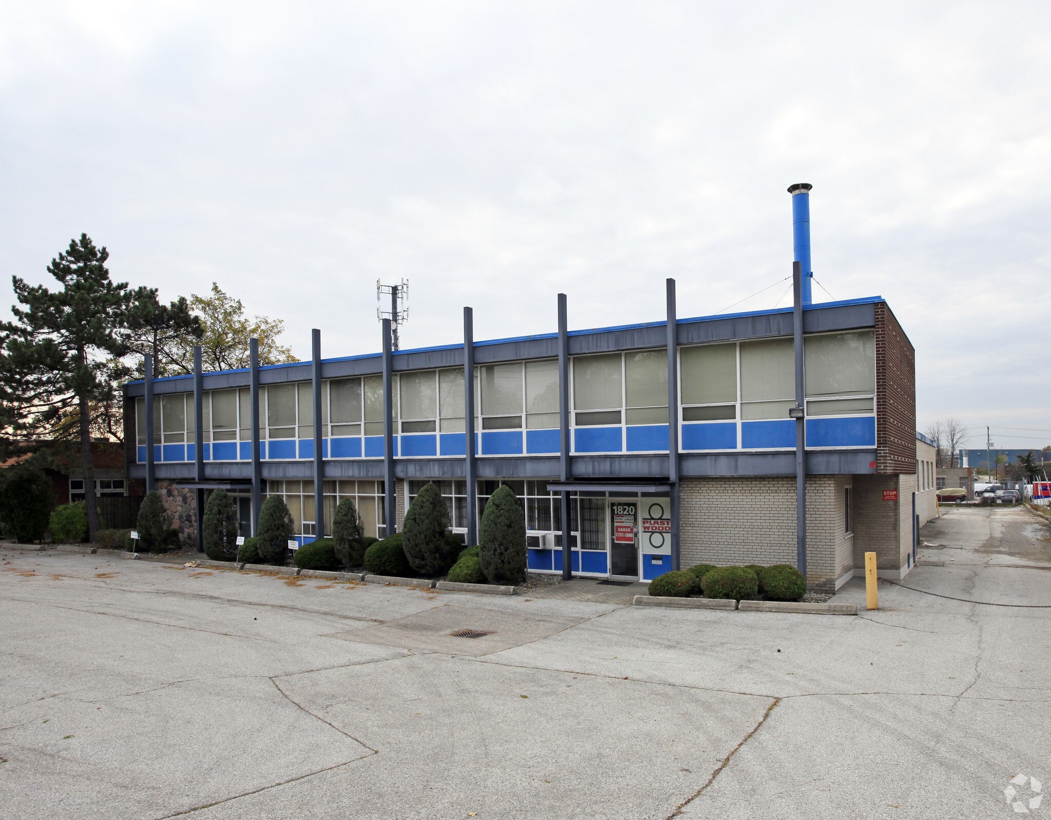 1820 Midland Ave, Toronto, ON for sale Primary Photo- Image 1 of 1