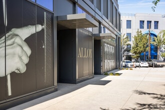 525 S Santa Fe Ave, Los Angeles, CA for lease Building Photo- Image 1 of 6