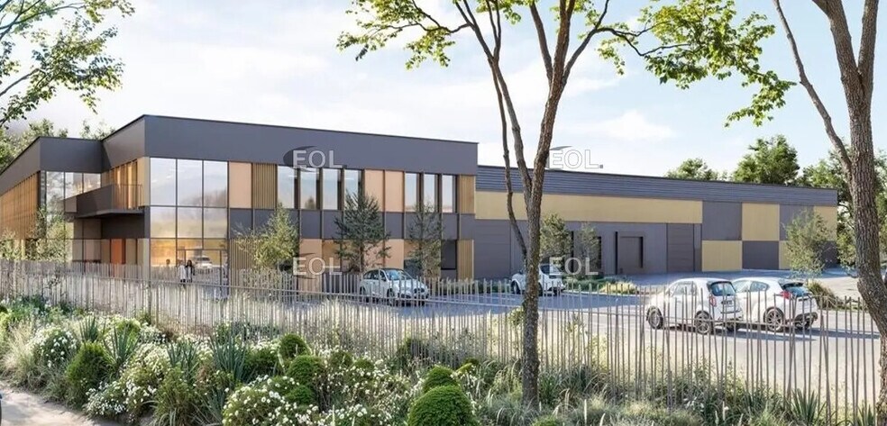 Flex in Sancé for sale - Building Photo - Image 1 of 1