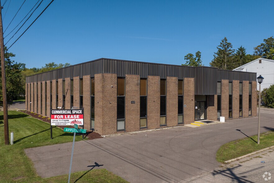 835 Louisa St, Lansing, MI à louer - Photo du bâtiment - Image 2 de 14