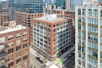 850 W Jackson Blvd, Chicago, IL - Aerial  map view