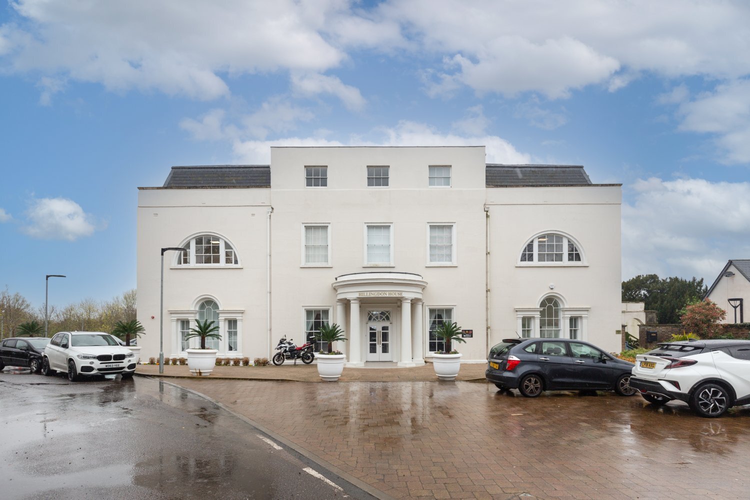 Wren Av, Uxbridge for lease Building Photo- Image 1 of 5