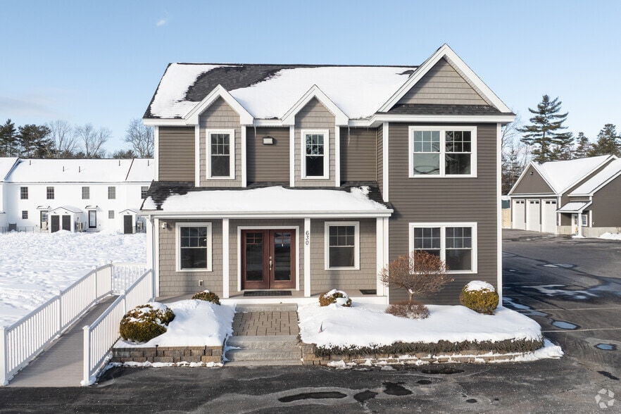 630 Roosevelt Trl, Windham, ME for sale - Building Photo - Image 2 of 3