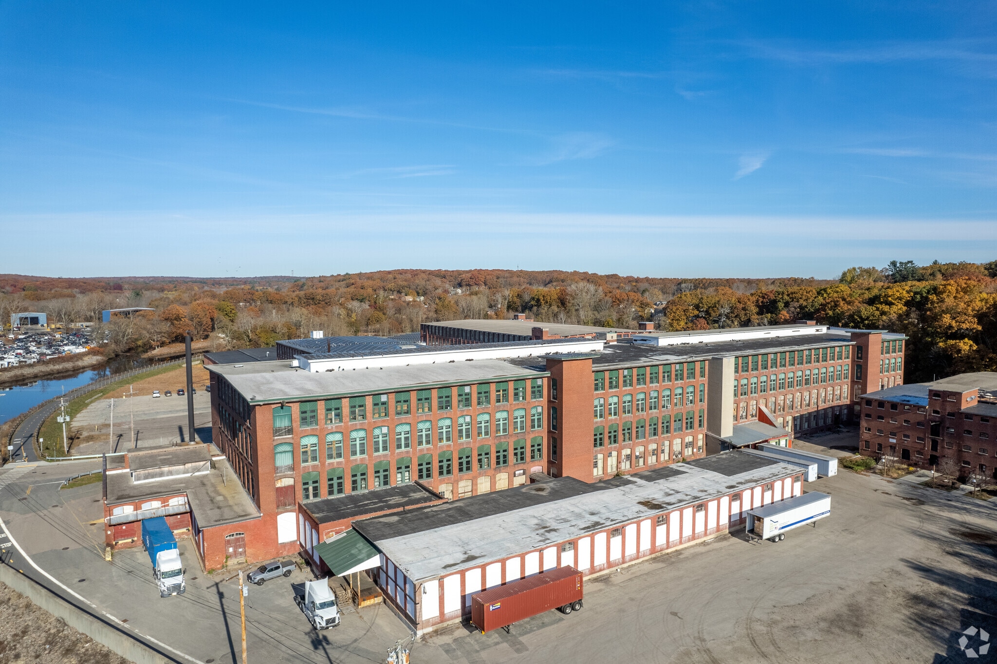 159 Singleton St, Woonsocket, RI for lease Primary Photo- Image 1 of 22