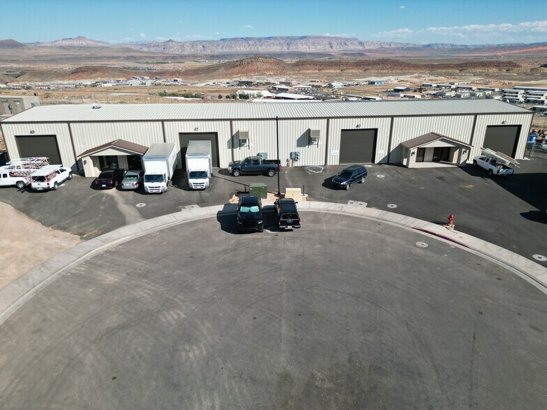 5901 W Wendy Cv, Hurricane, UT à louer - Photo principale - Image 1 de 3