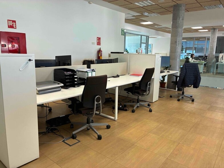 Bureau dans Alcobendas, Madrid à vendre - Photo du bâtiment - Image 3 de 18