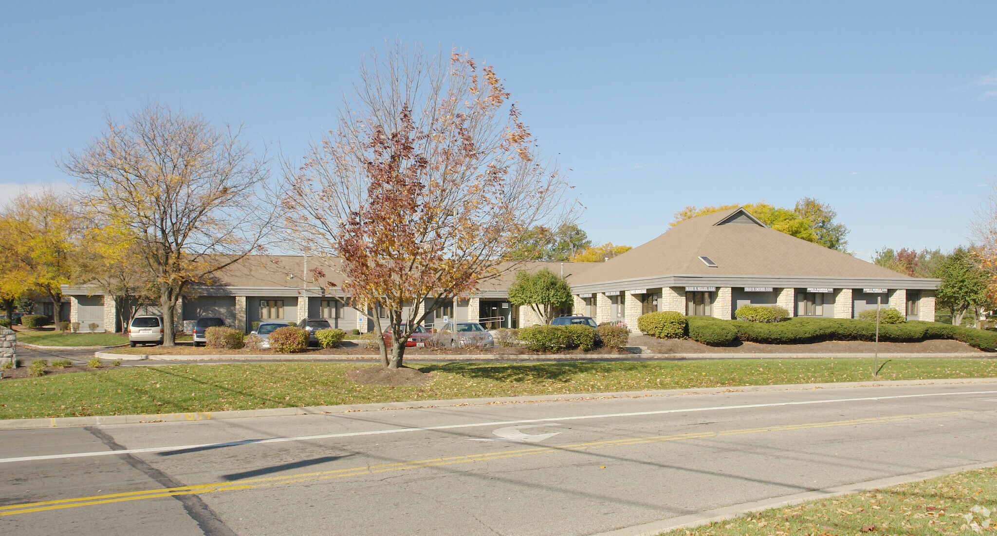 1730 Schrock Rd, Columbus, OH à vendre Photo principale- Image 1 de 1